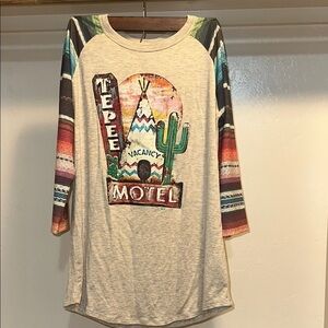 Boho Teepee Motel Long Sleeve Tee - Multicolor